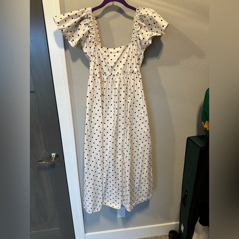 H&M Midi cream polka dot dress size Large
